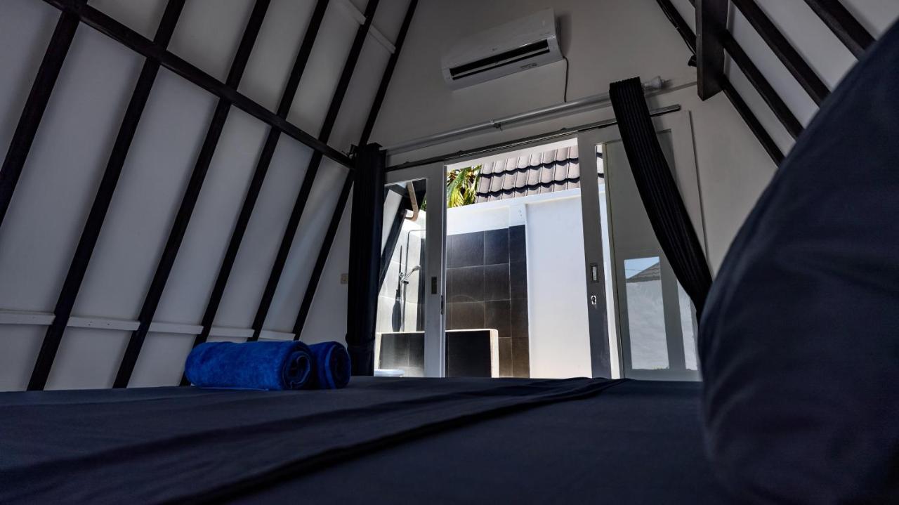 Sanctum Dive Bungalows With Private Pool Джили Трауанган Екстериор снимка
