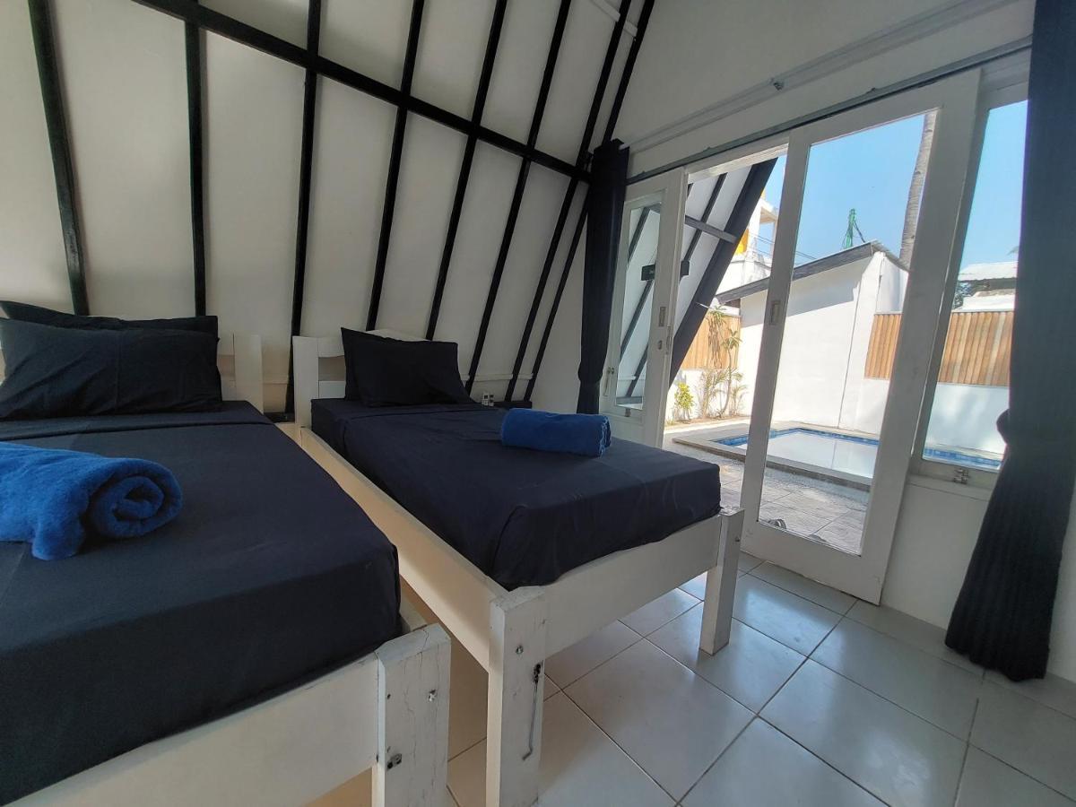 Sanctum Dive Bungalows With Private Pool Джили Трауанган Екстериор снимка